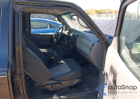 2011 Ford Ranger Sport z USA, uszkodzony, nr VIN 1FTLR4FE0BPA68273